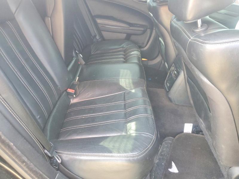 55788976 :رقم المزاد ، 2C3CCAGG1GH321259 vin ، 2016 Chrysler 300 مزاد بيع