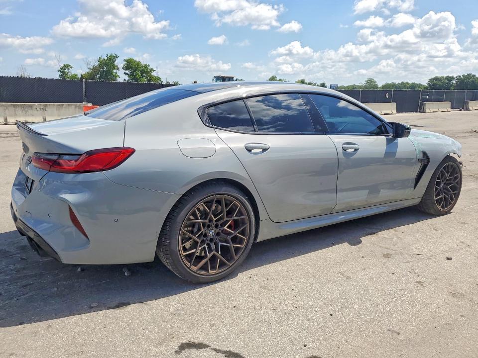 57460286 :رقم المزاد ، WBSGV0C01RCN06081 vin ، 2024 Bmw M8 مزاد بيع