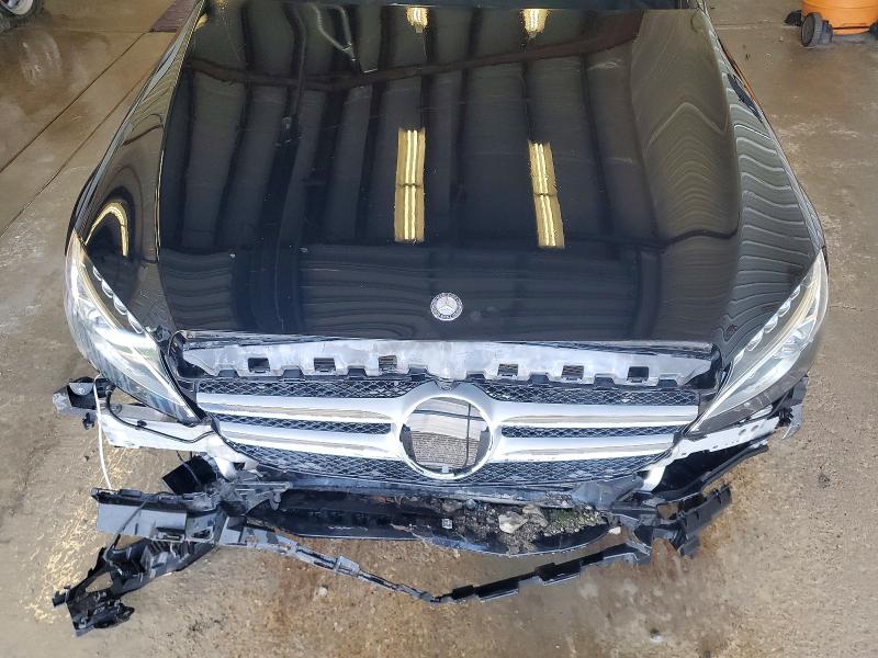 57421626 :رقم المزاد ، 55SWF4KB9HU213295 vin ، 2017 Mercedes-benz C مزاد بيع