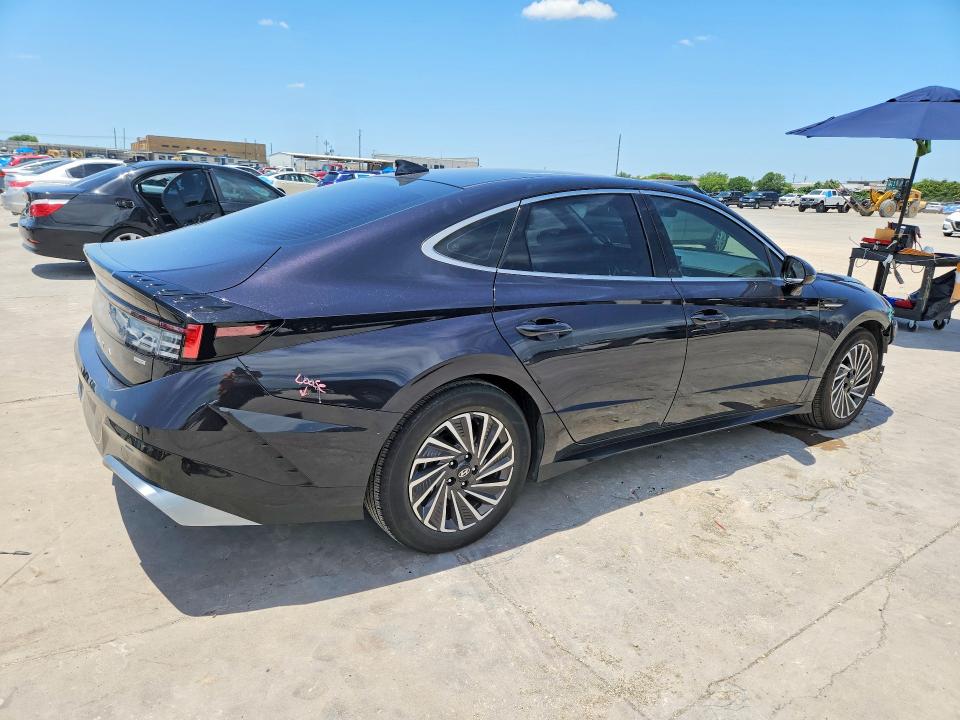 55611246 :رقم المزاد ، KMHL34JJXRA094636 vin ، 2024 Hyundai Sonata Hybrid مزاد بيع