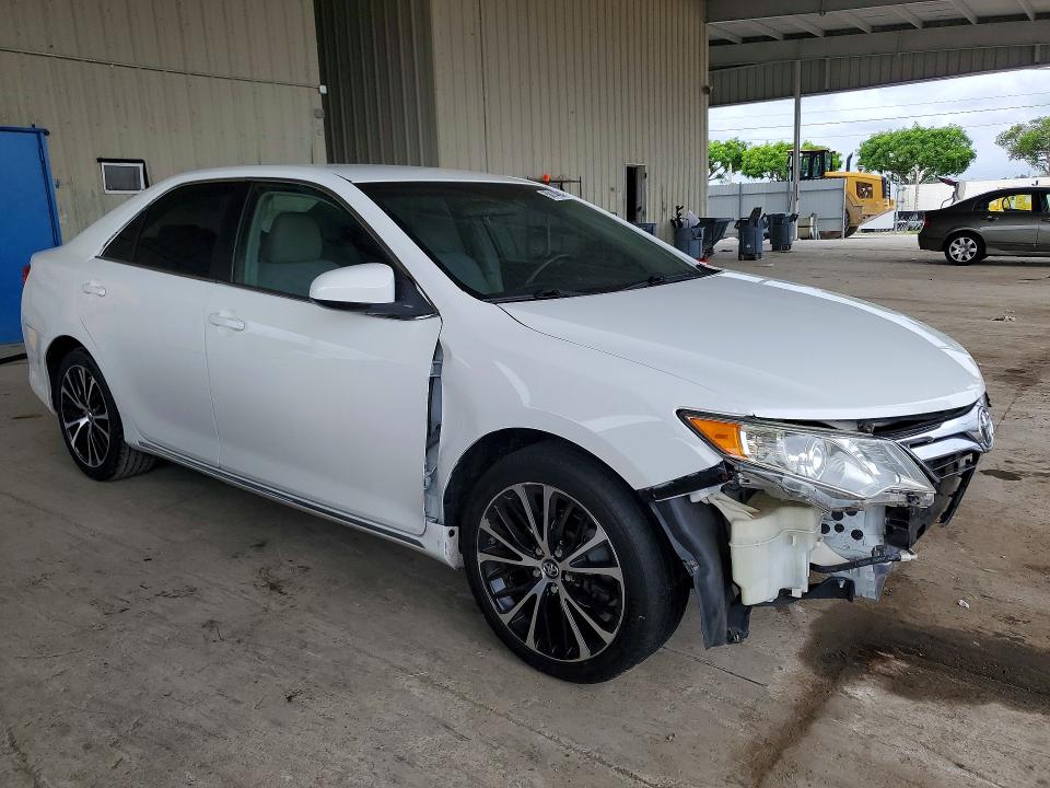 56140946 :رقم المزاد ، 4T1BF1FK6CU550057 vin ، 2012 Toyota Camry مزاد بيع
