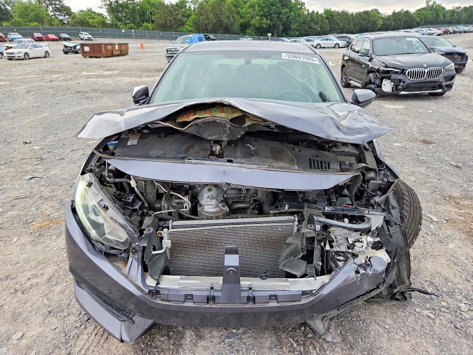 2018 Honda Civic მანქანა იყიდება აუქციონზე, vin: 2HGFC2F50JH580624, აუქციონის ნომერი: 55691086