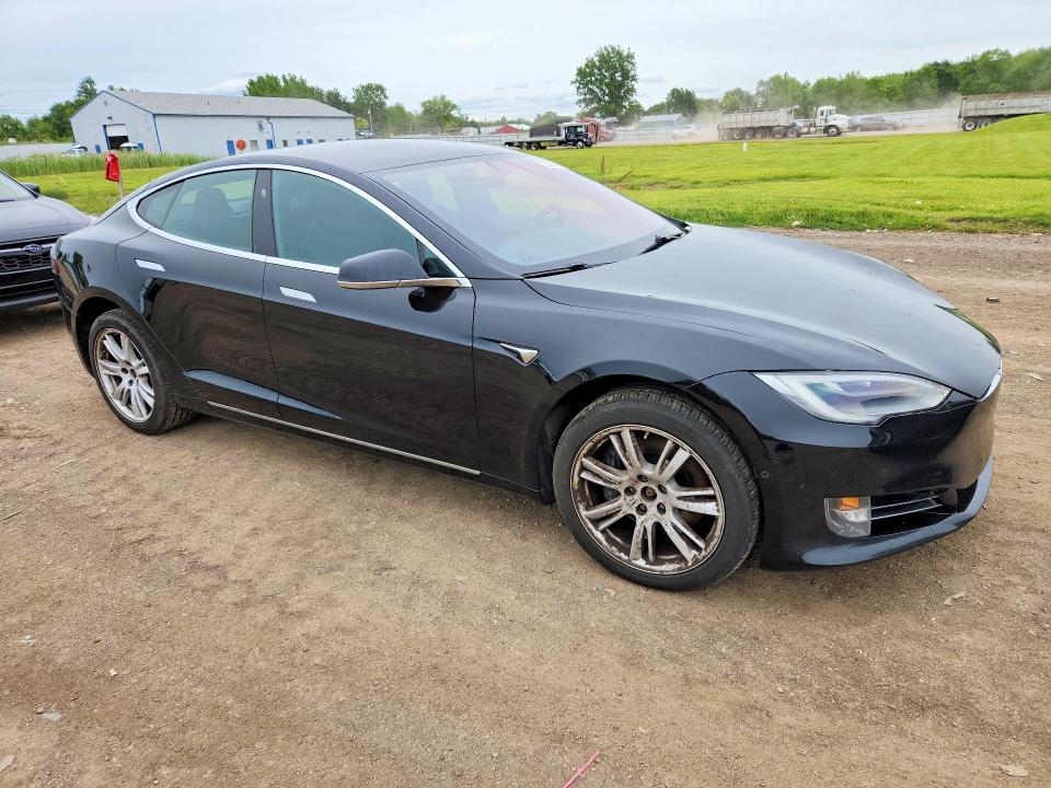Aukcja sprzedaży 2017 Tesla Model S, vin: 5YJSA1E28HF233076, numer aukcji: 52230006