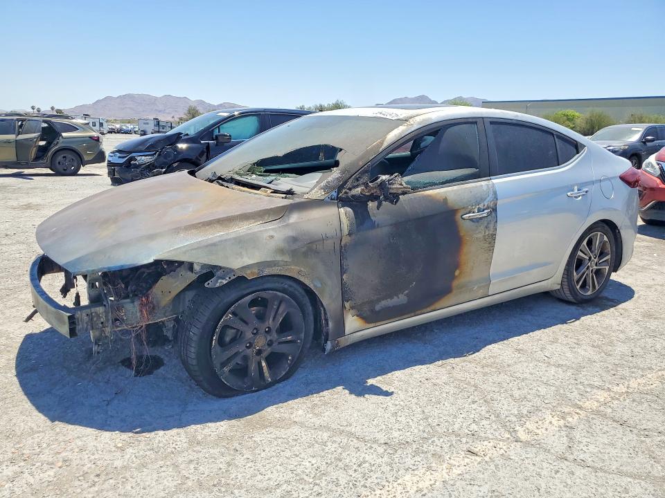 56440916 :رقم المزاد ، 5NPD84LF6HH044701 vin ، 2017 Hyundai Elantra مزاد بيع