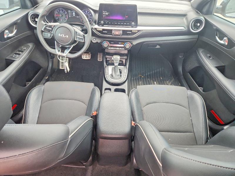 2023 Kia Forte მანქანა იყიდება აუქციონზე, vin: 3KPF54AD4PE581170, აუქციონის ნომერი: 57043356