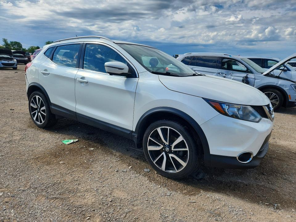 2017 Nissan Rogue Sport მანქანა იყიდება აუქციონზე, vin: JN1BJ1CR6HW116031, აუქციონის ნომერი: 57339576