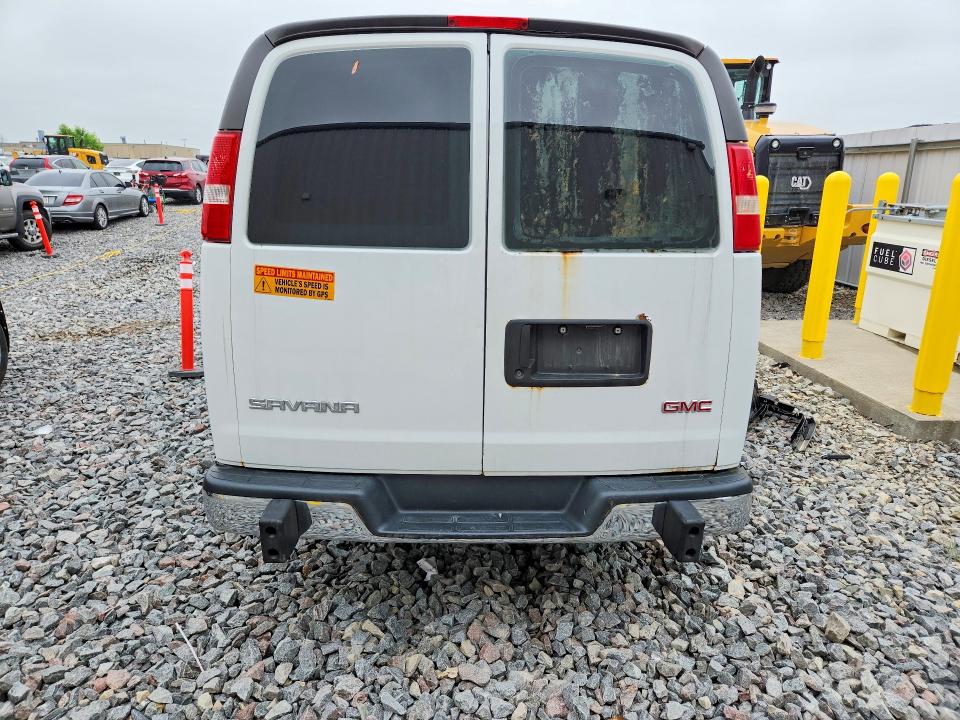 56479926 :رقم المزاد ، 1GTW7AFF8H1912064 vin ، 2017 Gmc Savana مزاد بيع