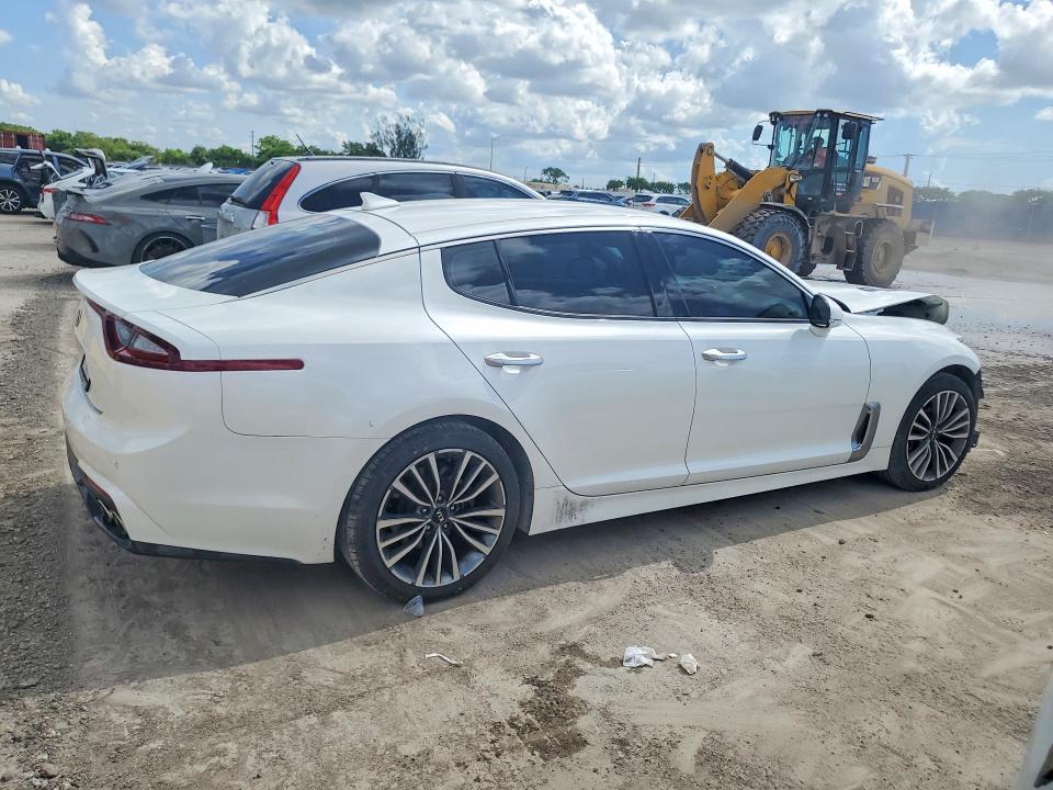 57820126 :رقم المزاد ، KNAE15LAXK6048655 vin ، 2019 Kia Stinger مزاد بيع