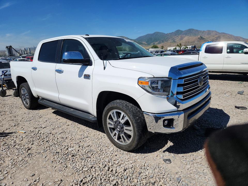 Продажа на аукционе авто 2018 Toyota Tundra, vin: 5TFAY5F12JX714098, номер лота: 54694186