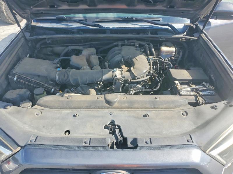 56738526 :رقم المزاد ، JTEBU5JR1E5201368 vin ، 2014 Toyota 4runner مزاد بيع