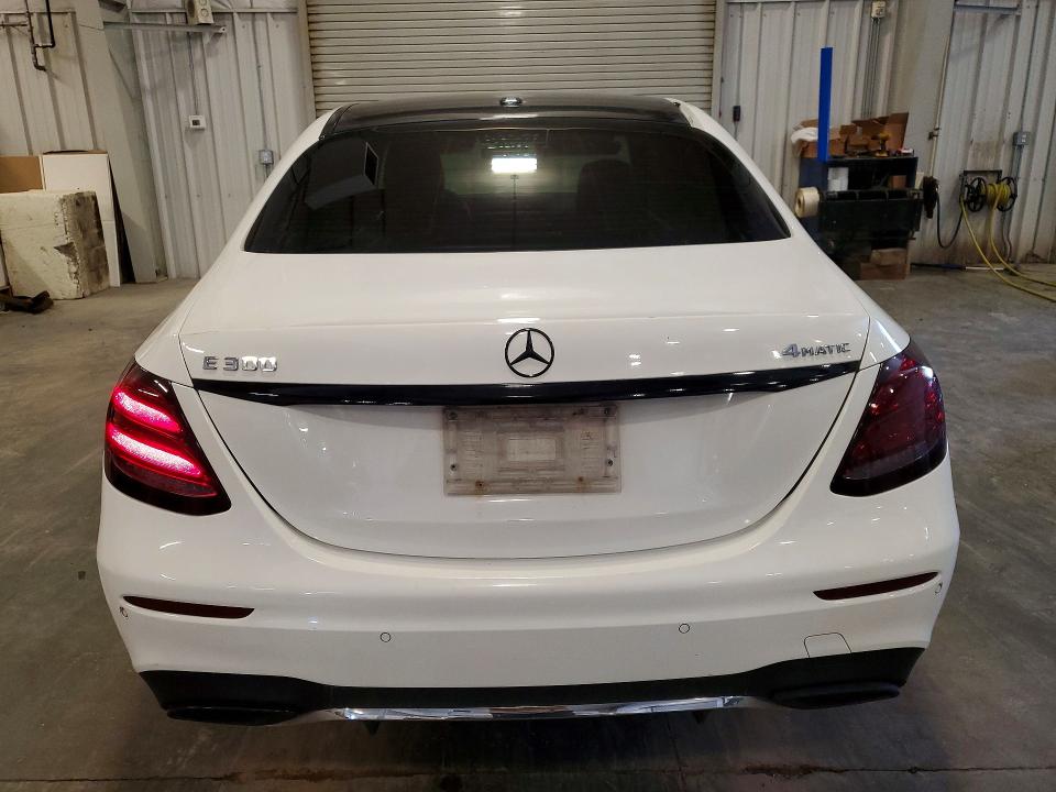 Продаж на аукціоні авто 2018 Mercedes-benz E, vin: WDDZF4KB1JA381693, номер лоту: 57072806