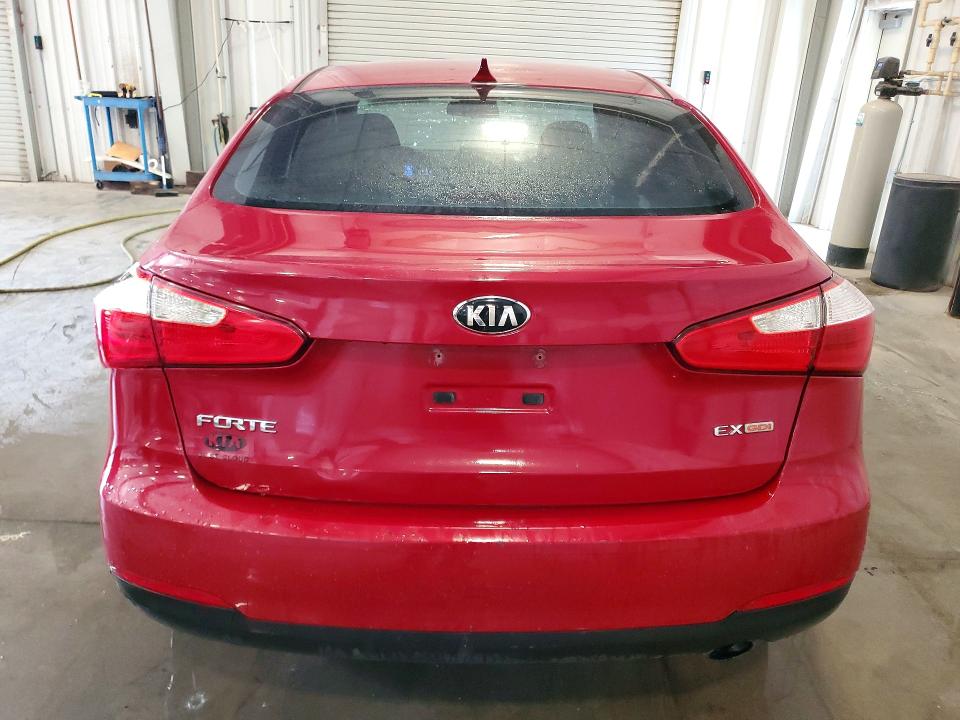 Продажа на аукционе авто 2015 Kia Forte, vin: KNAFX4A87F5282292, номер лота: 55975746