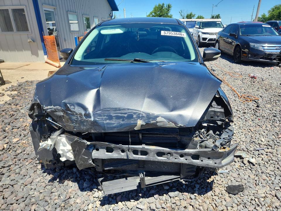 Продаж на аукціоні авто 2016 Ford Focus, vin: 1FADP3F22GL403094, номер лоту: 57953846