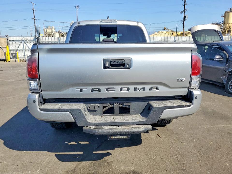 Продаж на аукціоні авто 2022 Toyota Tacoma, vin: 3TMCZ5AN9NM484152, номер лоту: 57894936
