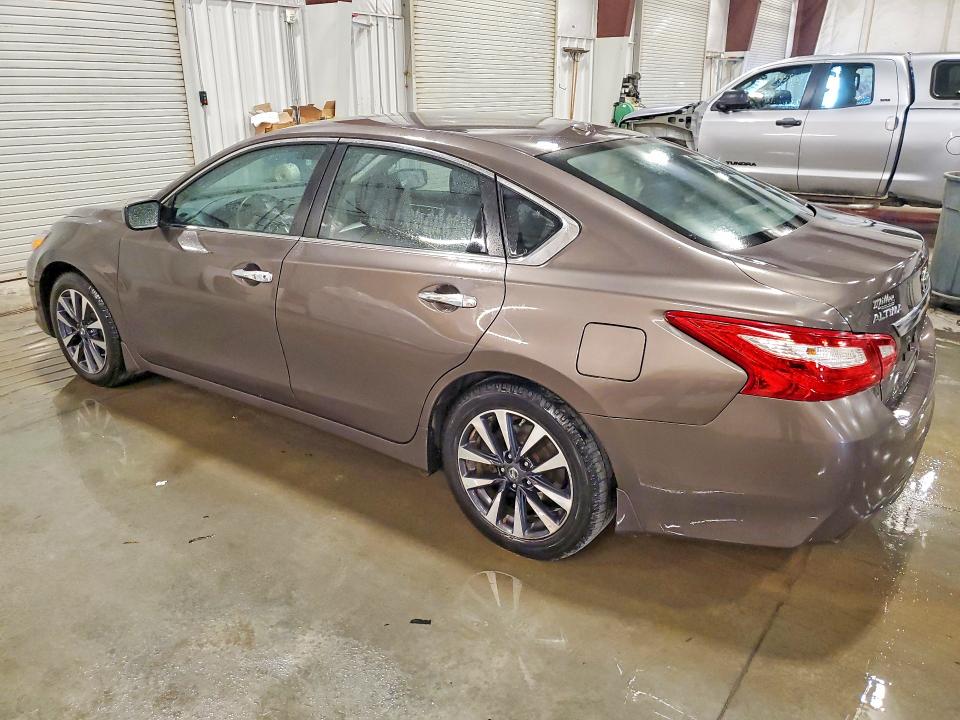 2016 Nissan Altima მანქანა იყიდება აუქციონზე, vin: 1N4AL3AP2GC235183, აუქციონის ნომერი: 57225786