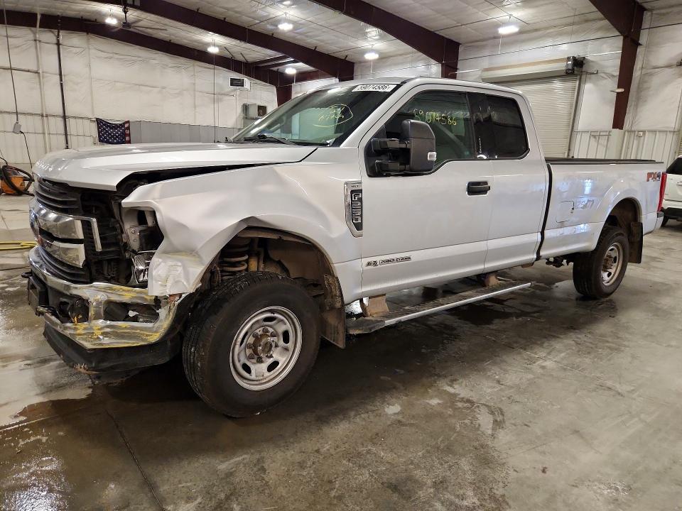 59074586 :رقم المزاد ، 1FT7X2BT3HEE02638 vin ، 2017 Ford F250 مزاد بيع