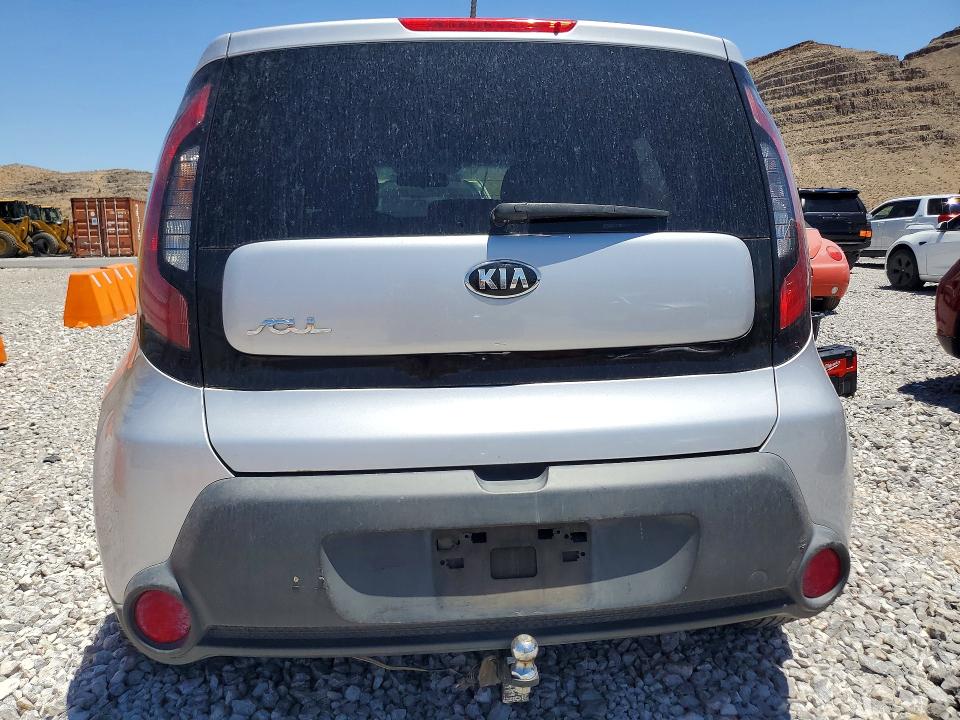 58520196 :رقم المزاد ، KNDJN2A28F7811238 vin ، 2015 Kia Soul مزاد بيع