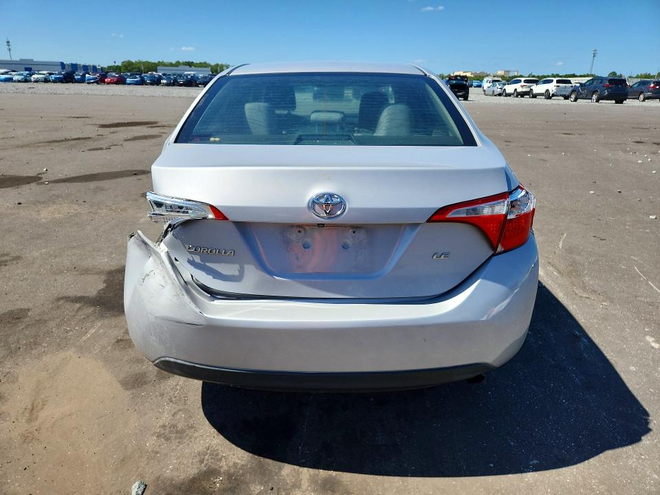 55964756 :رقم المزاد ، 5YFBURHE2GP500016 vin ، 2016 Toyota Corolla مزاد بيع