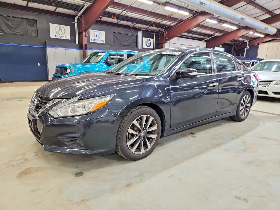 Продаж на аукціоні авто 2017 Nissan Altima, vin: 1N4AL3AP1HC194594, номер лоту: 58505236