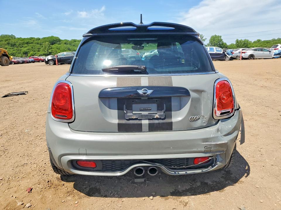 55682826 :رقم المزاد ، WMWXP7C50F2A42045 vin ، 2015 Mini Cooper مزاد بيع
