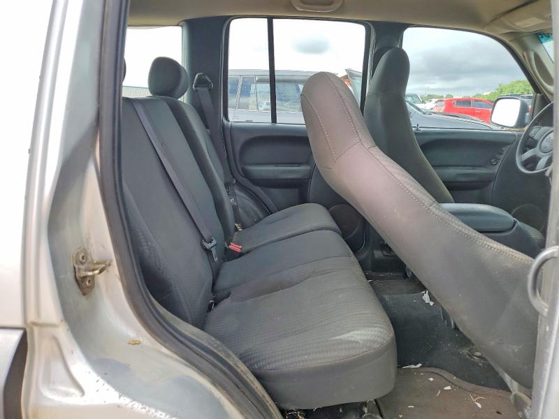 55425956 :رقم المزاد ، 1J4GK48K84W285758 vin ، 2004 Jeep Liberty مزاد بيع
