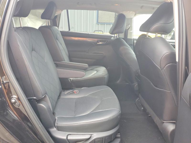 Продажа на аукционе авто 2021 Toyota Highlander, vin: 5TDEBRCH3MS050741, номер лота: 57503306