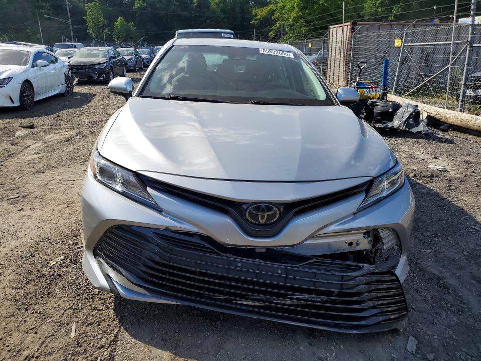 Aukcja sprzedaży 2018 Toyota Camry, vin: 4T1B11HK9JU104039, numer aukcji: 55803696