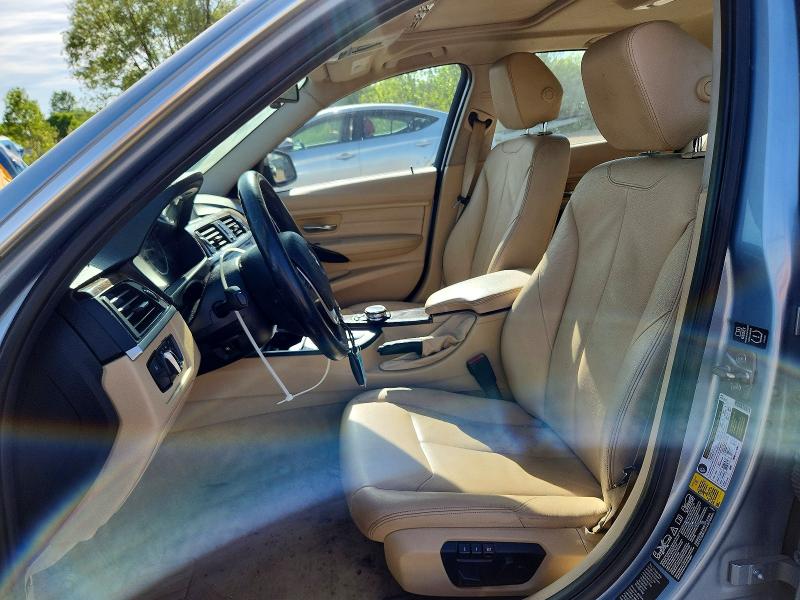 Продаж на аукціоні авто 2015 Bmw 328, vin: WBA3B5C57FF959412, номер лоту: 55543776