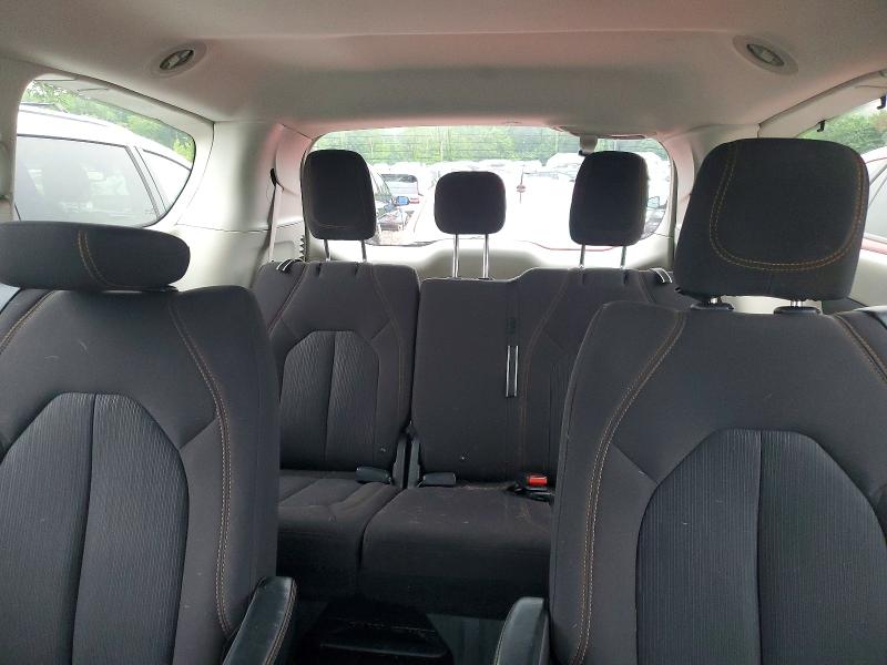 57713056 :رقم المزاد ، 2C4RC1CG3HR571562 vin ، 2017 Chrysler Pacifica مزاد بيع