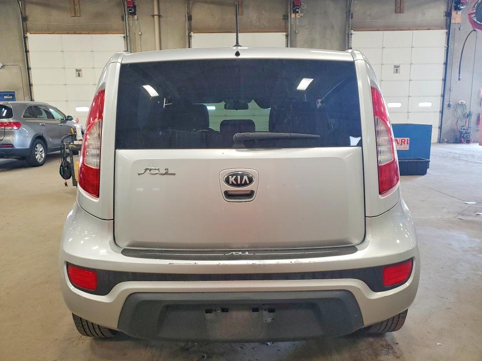 2013 Kia Soul მანქანა იყიდება აუქციონზე, vin: KNDJT2A54D7772502, აუქციონის ნომერი: 55836356