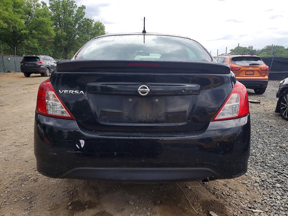 2017 Nissan Versa მანქანა იყიდება აუქციონზე, vin: 3N1CN7AP0HL870125, აუქციონის ნომერი: 57437776