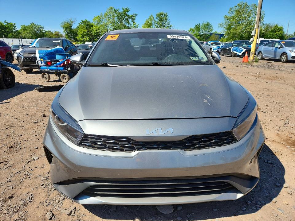 55430626 :رقم المزاد ، 3KPF24AD4PE558688 vin ، 2023 Kia Forte مزاد بيع