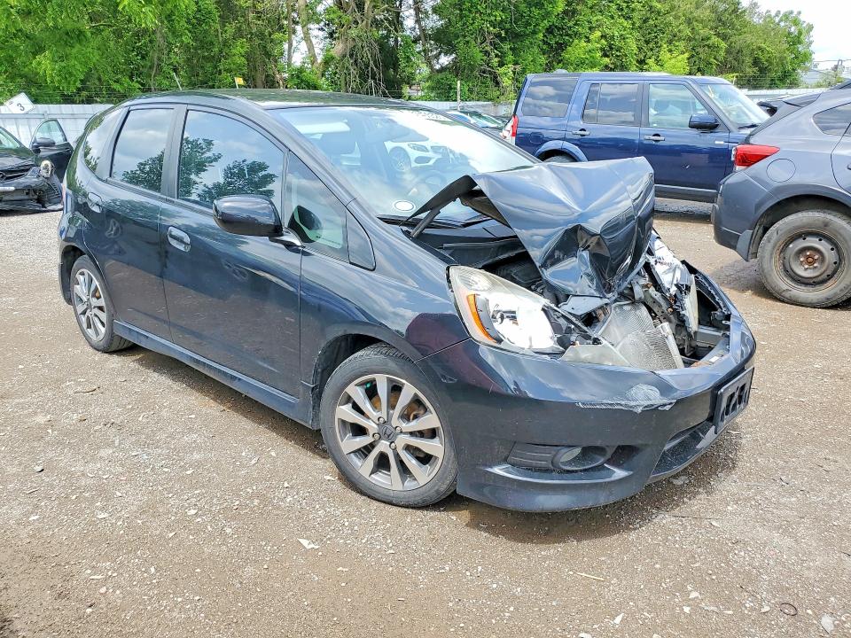 2014 Honda Fit მანქანა იყიდება აუქციონზე, vin: LUCGE8H77E3002099, აუქციონის ნომერი: 57405526