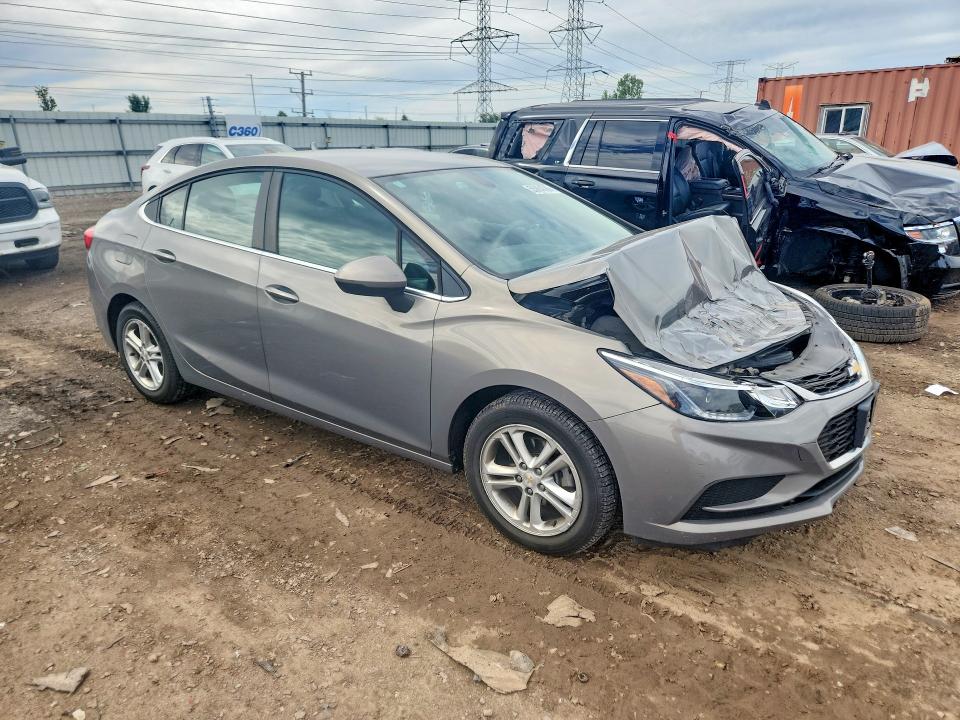 2018 Chevrolet Cruze მანქანა იყიდება აუქციონზე, vin: 1G1BE5SM3J7244072, აუქციონის ნომერი: 55854786