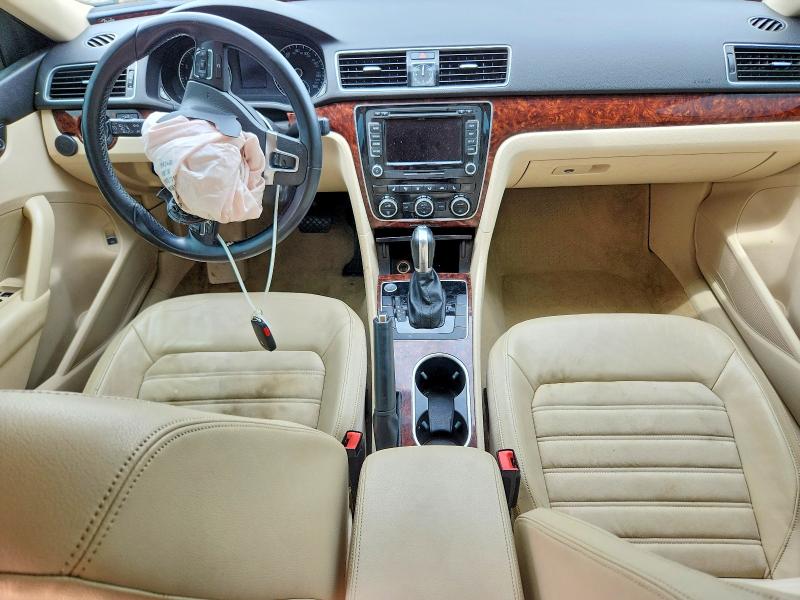 2013 Volkswagen Passat მანქანა იყიდება აუქციონზე, vin: 1VWCM7A3XDC067855, აუქციონის ნომერი: 56865486