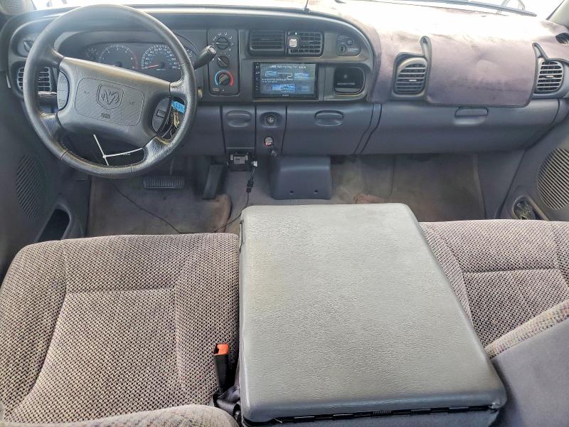 57952376 :رقم المزاد ، 1B7KC23W9YJ150481 vin ، 2000 Dodg Ram مزاد بيع