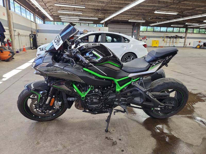 56646296 :رقم المزاد ، JKAZRCK1XLA002612 vin ، 2020 Kawasaki Zr1000 مزاد بيع