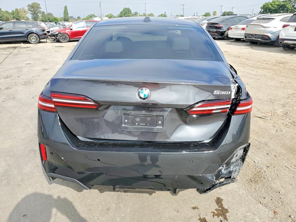 58747376 :رقم المزاد ، WBA43FJ07SCU32819 vin ، 2025 Bmw 530 مزاد بيع
