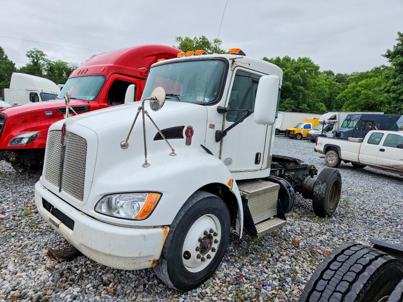 Aukcja sprzedaży 2016 Kenworth T330, vin: 2XKHAJ8X9GM497199, numer aukcji: 57916646
