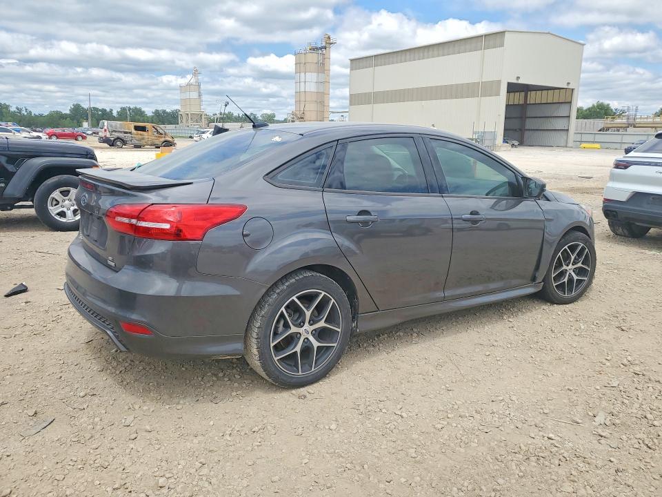 Продажа на аукционе авто 2015 Ford Focus, vin: 1FADP3FEXFL361282, номер лота: 58101636