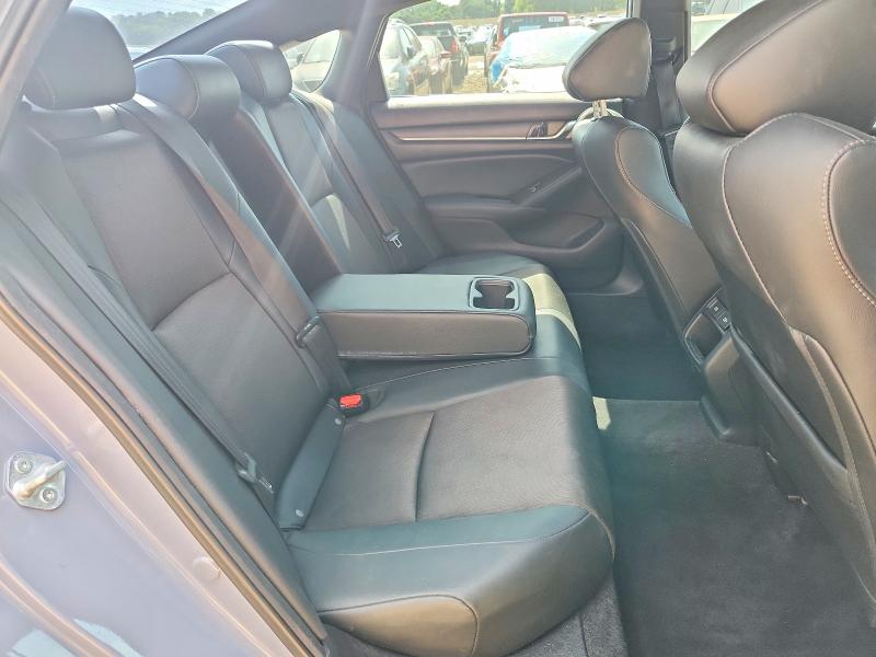 55109186 :رقم المزاد ، 1HGCV1F34NA006120 vin ، 2022 Honda Accord مزاد بيع