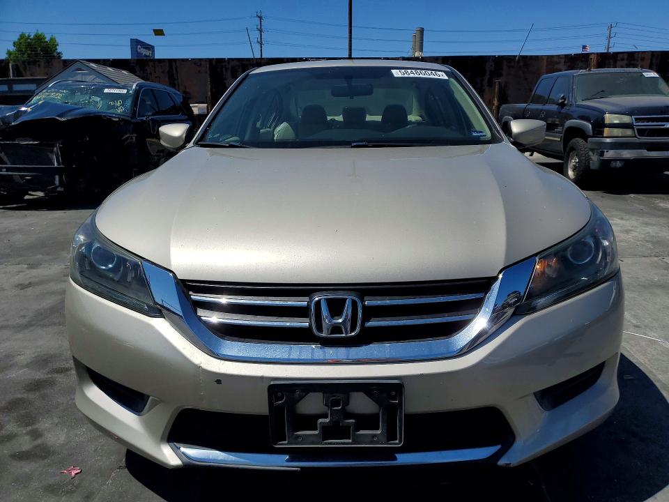 2015 Honda Accord მანქანა იყიდება აუქციონზე, vin: 1HGCR2F38FA043831, აუქციონის ნომერი: 58486046