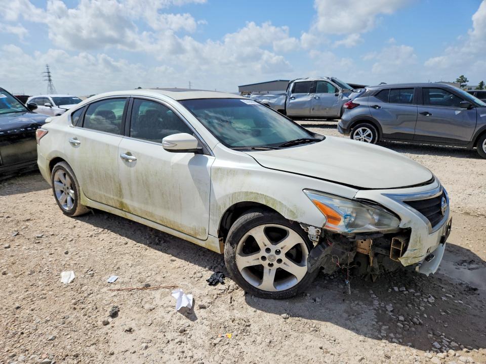 2014 Nissan Altima მანქანა იყიდება აუქციონზე, vin: 1N4BL3APXEN226415, აუქციონის ნომერი: 57424986
