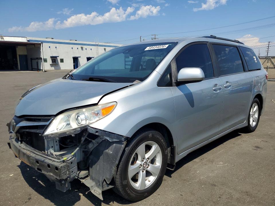 2019 Toyota Sienna მანქანა იყიდება აუქციონზე, vin: 5TDKZ3DC7KS998961, აუქციონის ნომერი: 58434036