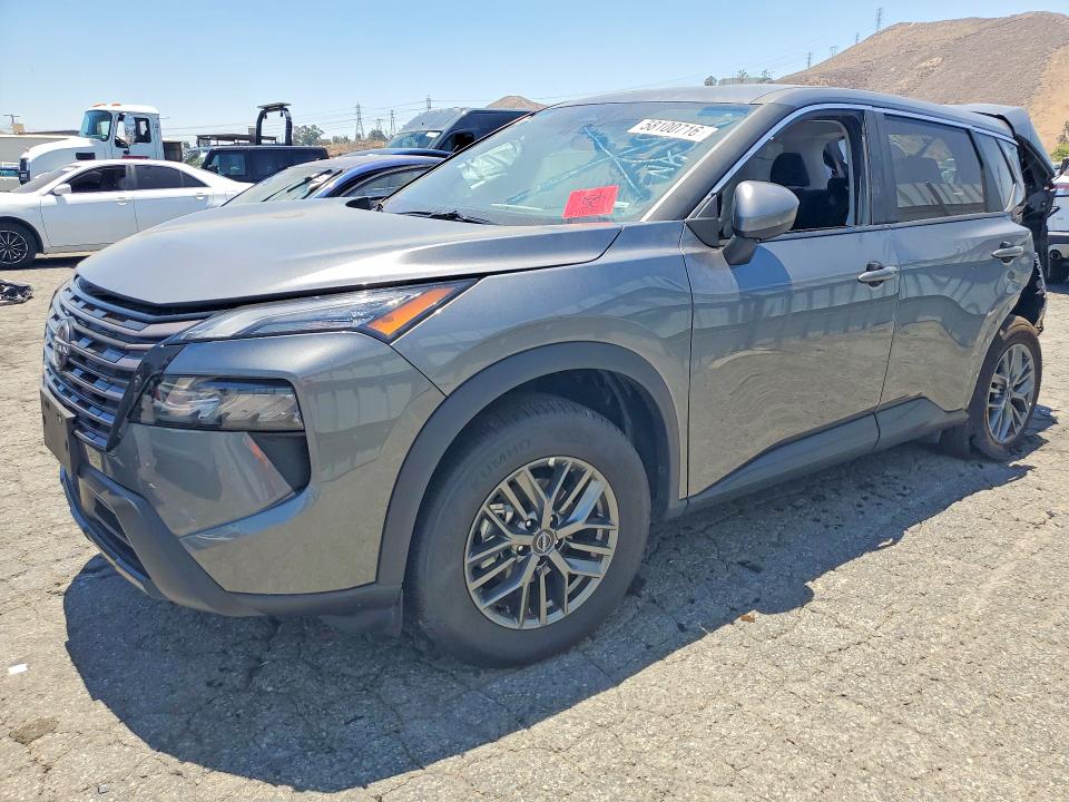 58100716 :رقم المزاد ، 5N1BT3BA3TC775317 vin ، 2026 Nissan Rogue مزاد بيع