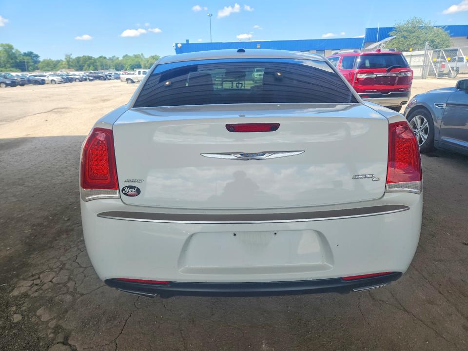 58233516 :رقم المزاد ، 2C3CCASG8FH792900 vin ، 2015 Chrysler 300c مزاد بيع