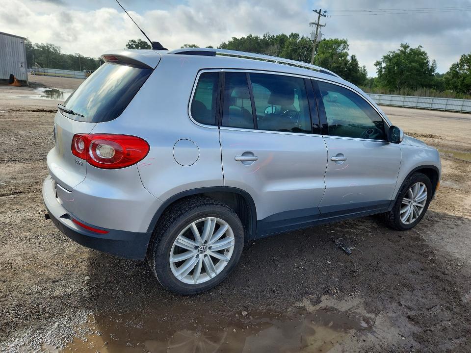 Aukcja sprzedaży 2011 Volkswagen Tiguan, vin: WVGAV7AX0BW568643, numer aukcji: 58292796