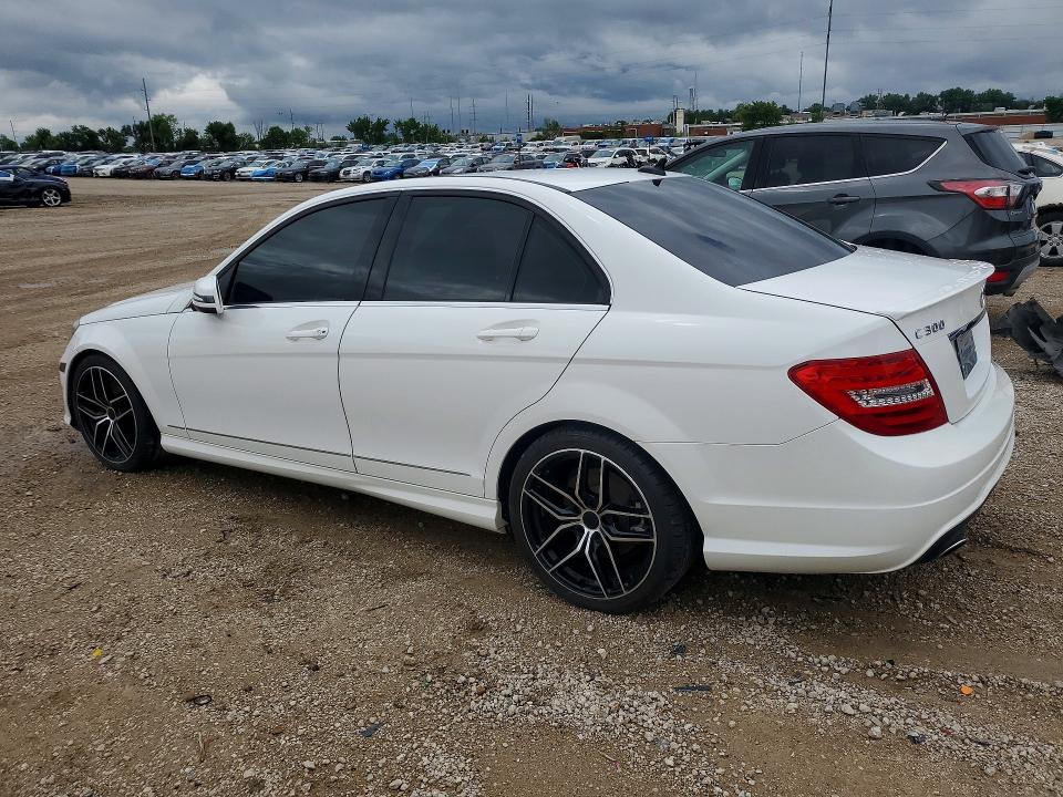 56464406 :رقم المزاد ، WDDGF8AB0DR287553 vin ، 2013 Mercedes-benz C مزاد بيع