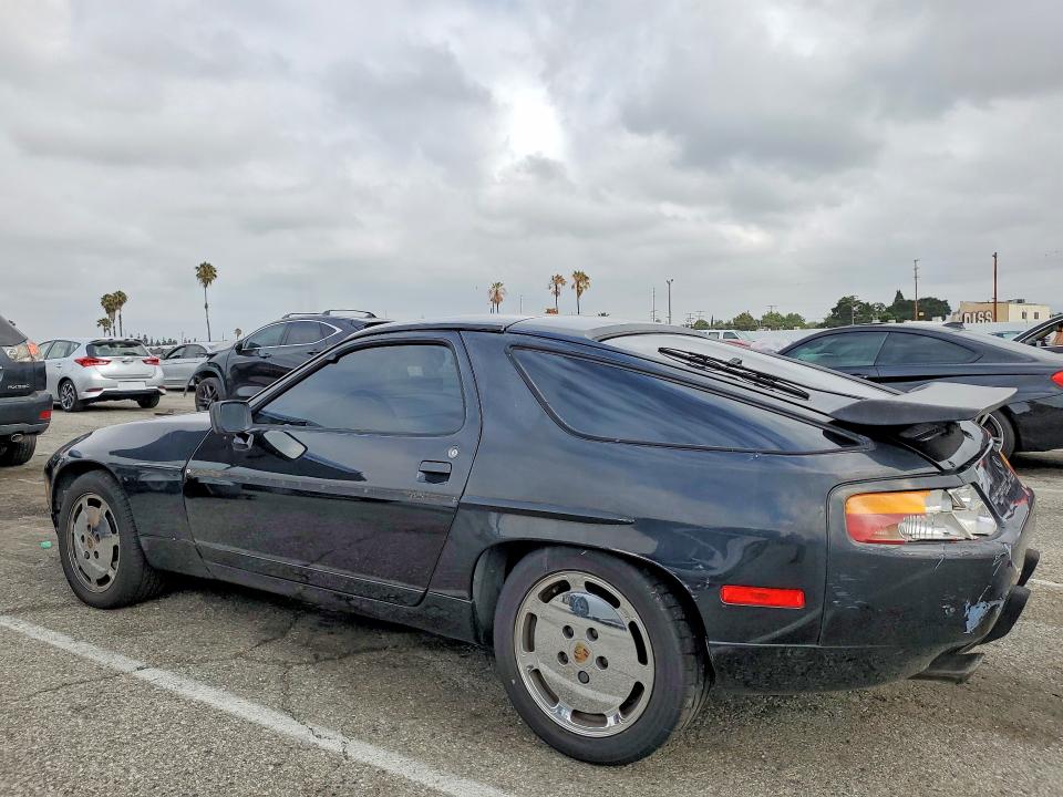 1988 Porsche 928 მანქანა იყიდება აუქციონზე, vin: WP0JB0926JS860462, აუქციონის ნომერი: 85604585