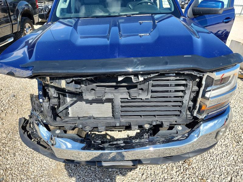 Продажа на аукционе авто 2017 Chevrolet Silverado, vin: 3GCUKREC3HG131417, номер лота: 56717656